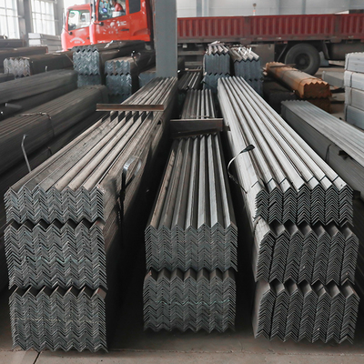 ângulo entalhado de aço de 40*40mm para o ferro galvanizado da torre da transmissão