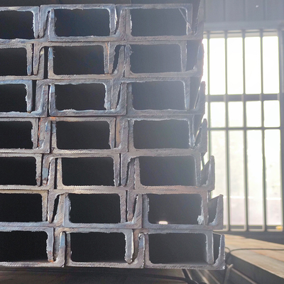 JIS S235JR canal de aço galvanizado revestido de zinco 50*50mm barra de canal de aço carbono