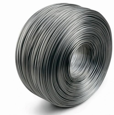 Os VAGABUNDOS 2B de aço inoxidável laminados a alta temperatura do fio 304 terminaram SS na bobina 3mm