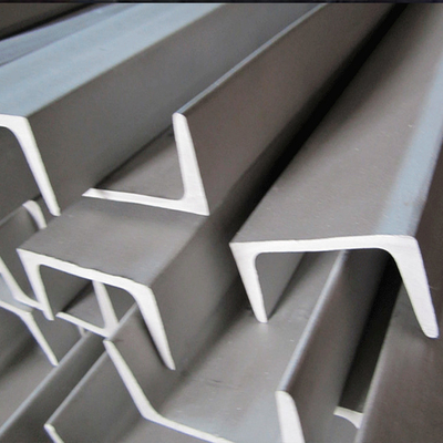 O perfil 304 da calha de aço 305 316 405 6mm U/C dá forma ao perfil estrutural do canal de aço inoxidável C