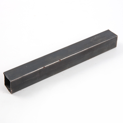 A tubulação preta 2 x 2 do quadrado do ferro de AiSi 2.5mm galvanizou o tubo JIS do quadrado