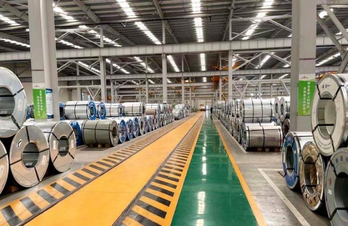 O rolo galvanizado da chapa de aço galvanizou a bobina de aço Z275 galvanizou a folha lisa do ferro